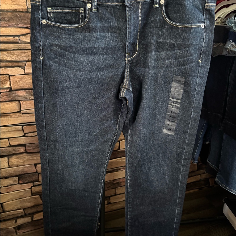 American Eagle Women’s Blue Jeans